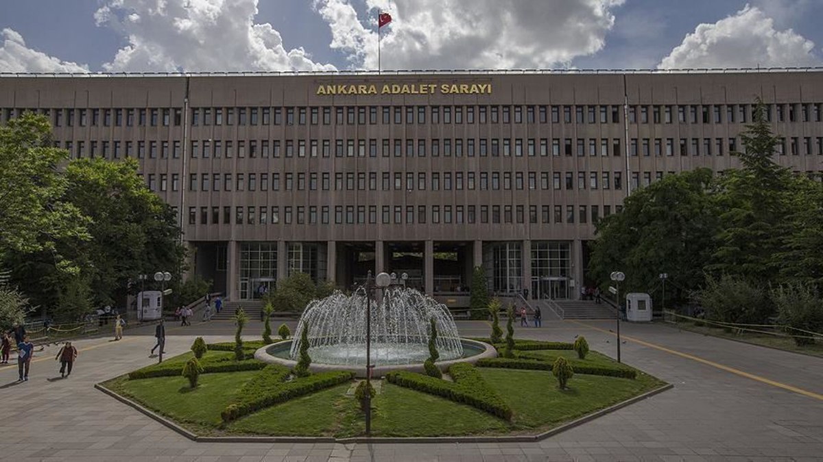Ankara Adliyesi’nde savcının şifresiyle dosyaları kapattı, tutuklandı